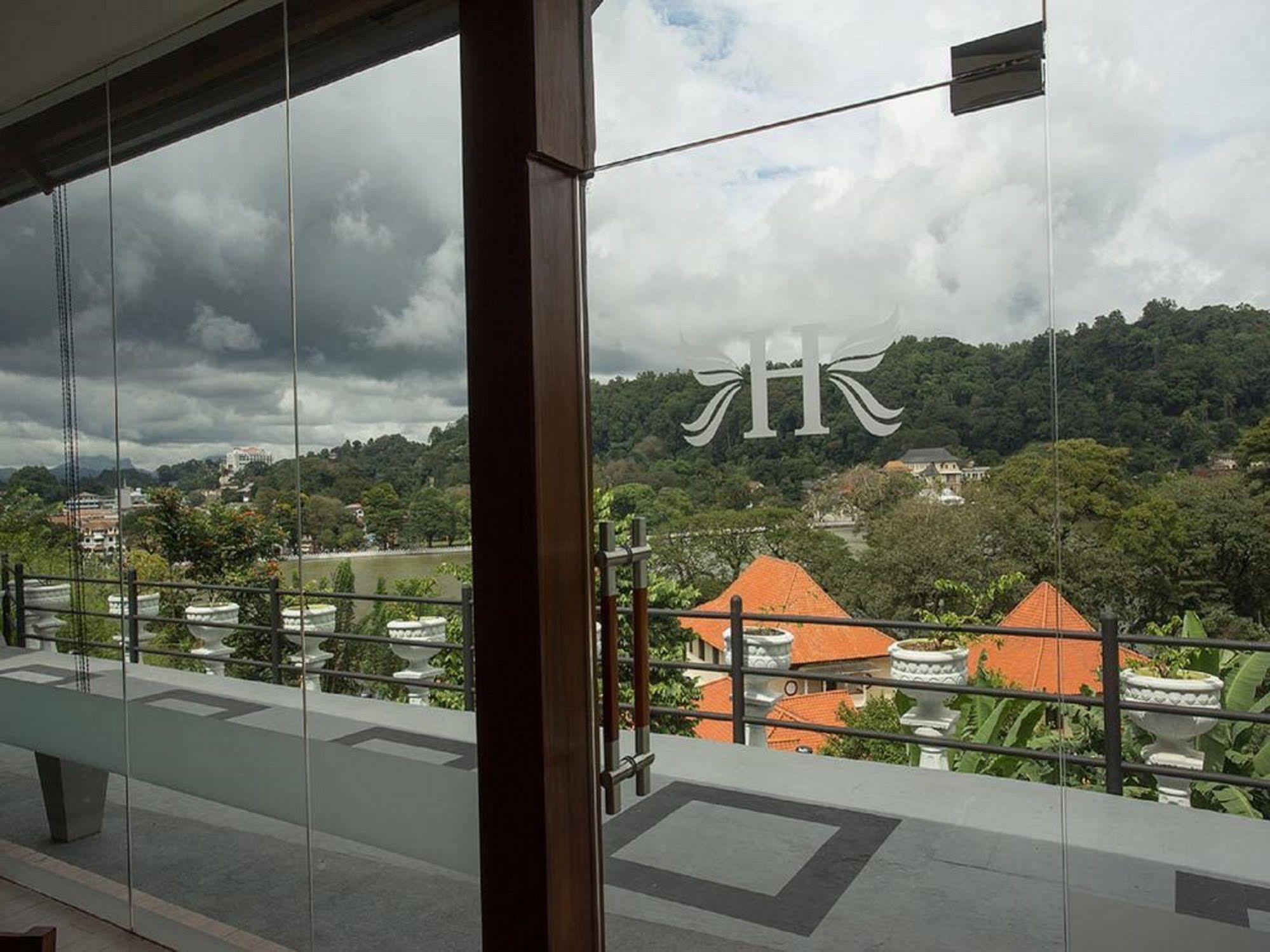 Heaven Seven Kandy Dış mekan fotoğraf